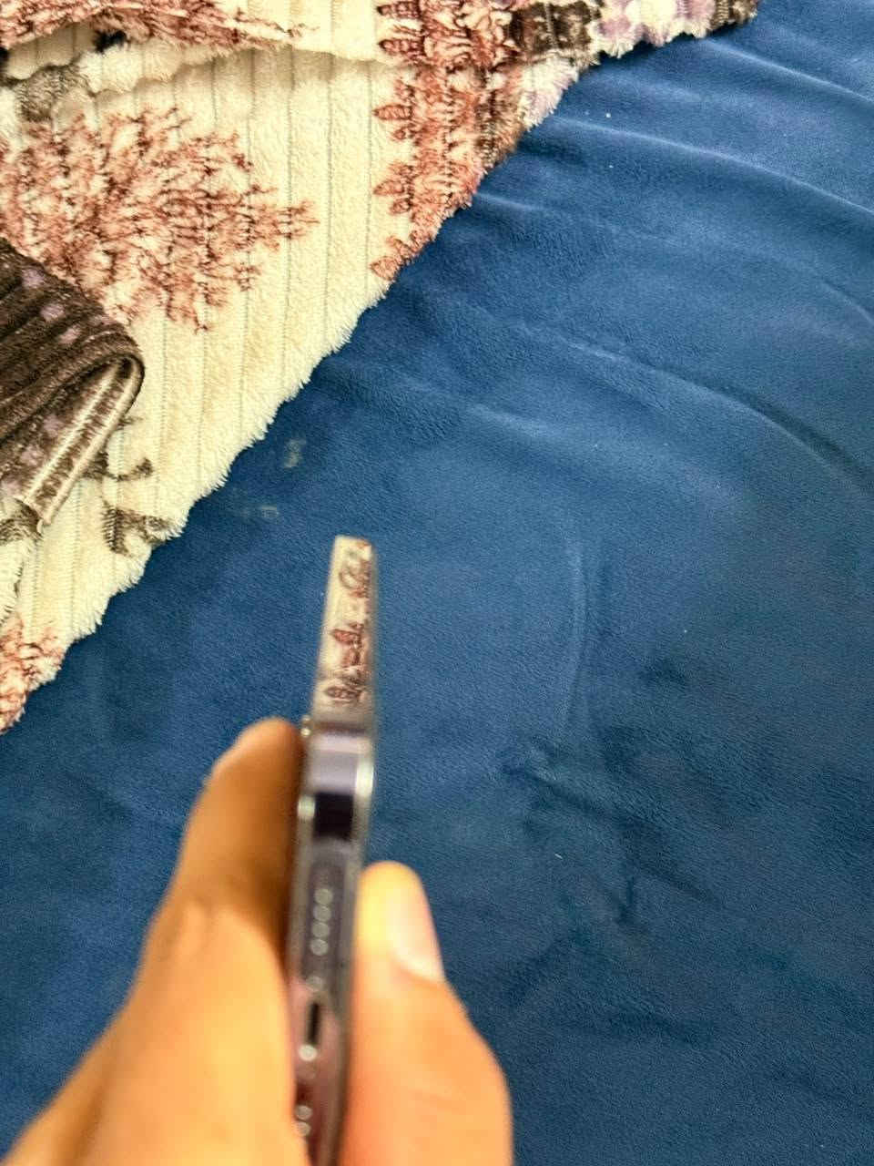 لبيع ايفون 14برو ماكس دبل سيمكارت لجهاز ممبدل بيه اي شي ما عده للبطاريه مكاني بغداد الجديدة ***********

نص مكتوب في الصور:
- ٦:١٦ القطع والخدمة تجمع Apple سجل تاريخ القطع والخدمة، وهذا السجل يعرض معلومات عن هذا الـ iPhone وحالته وتفاصيل إصلاحه. معرفة المزيد... سجل تاريخ الخدمة البطارية غير معروف