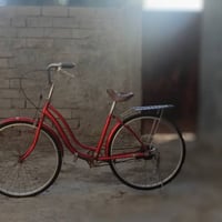 بايسكل بناتي • حجم ٢٦ • أحمر