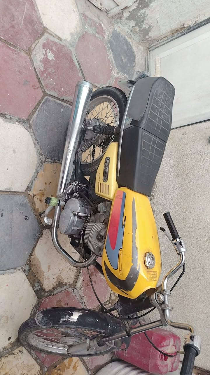 دراجه اخت الجديده مال كراب ماتوكفك بشارع شرط دهن وبانزين بس كربلا حي الغدير ***********مكفوله من السرقه كربلاء, العراق
