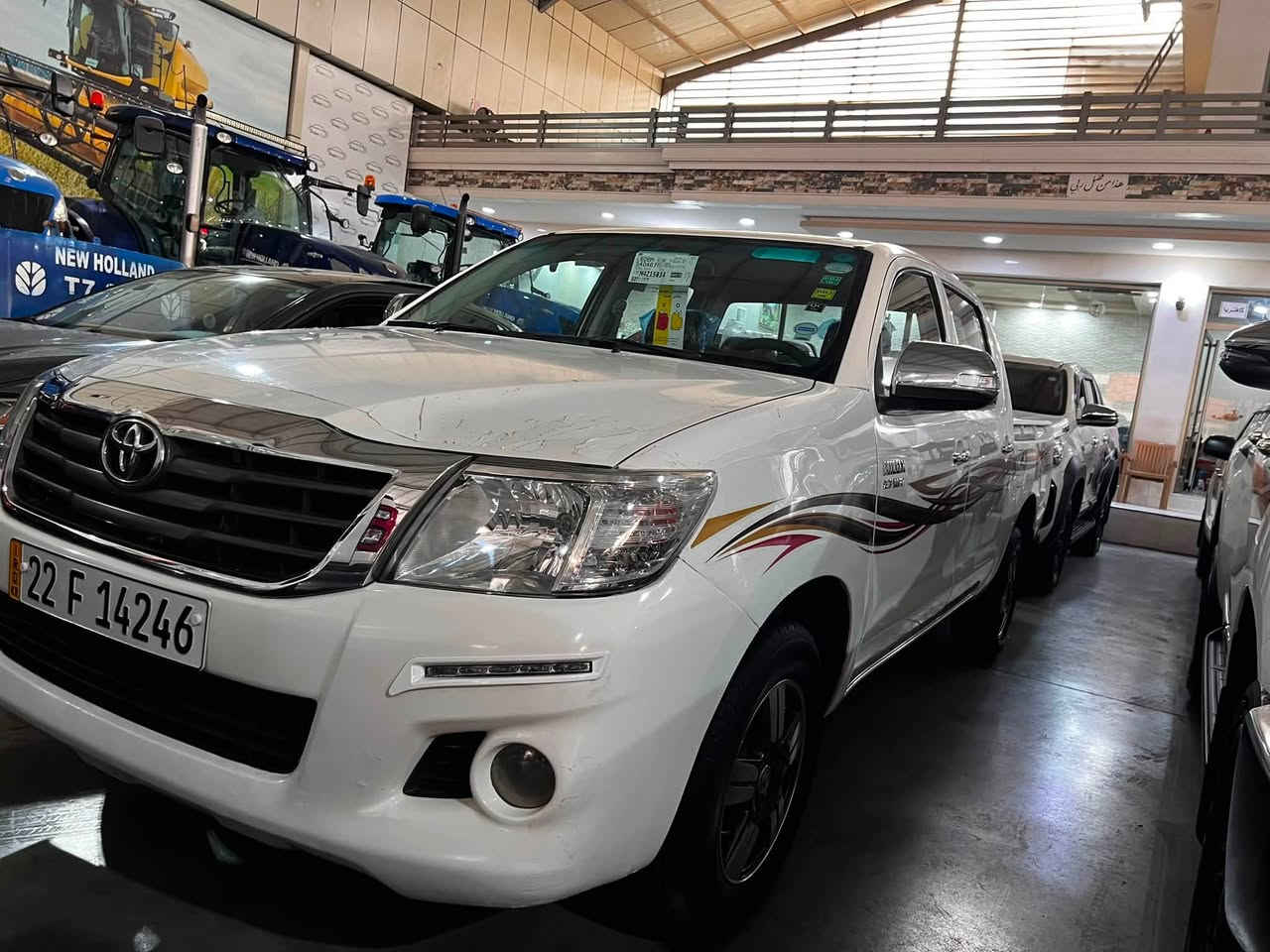 TOYOTA 2014 📦
180 ماشى 
سياره مكفول 
سعر 185 بها مجال
مكان سيارة اربيل
***********
