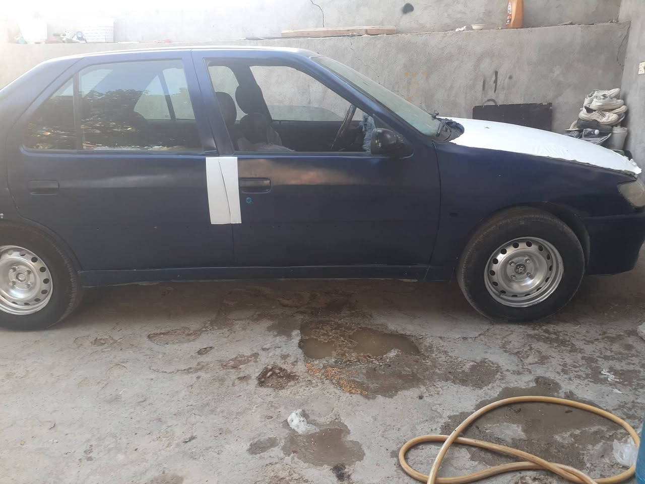 بیجۆ بۆ فرۆشتن ئاڕم سۆران مۆدێل2002  چوار تایەی تازەیە لە ژێردایە مەکینەی تۆزێک دوکەڵی هەیە کامل ناو گێچی ئیش دەکات 
ناونیشان: سلێمانی 
نرخی ٨گەڵاو مئامە
***********
