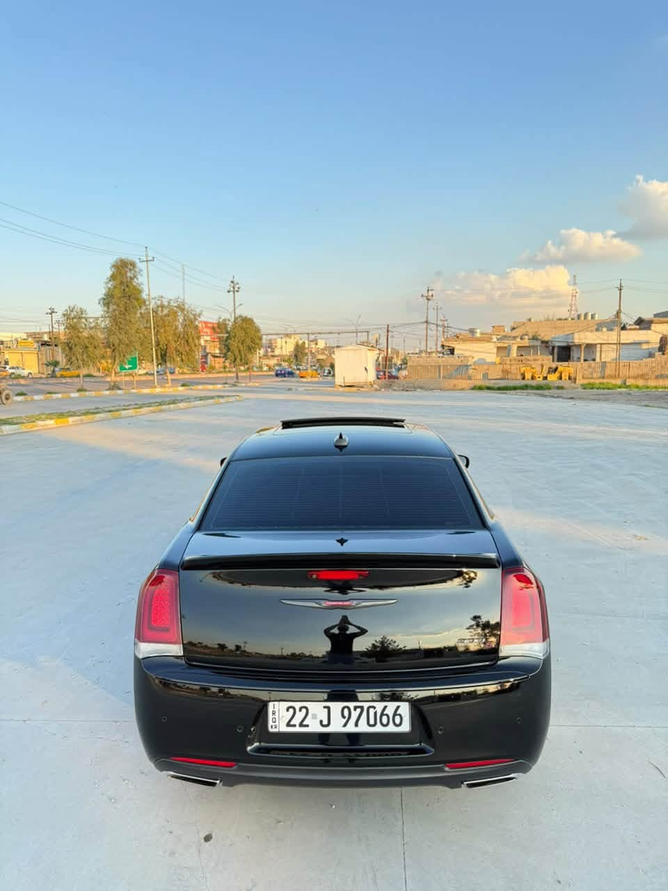 سلام عليكم اوباما 2022فول فول داخل احمر عدا رادار مامي مابي سياره داخل احمر كشنات حار بادر برده خلفي ردار جوانب حساس امامي خلفي فول سياره ماشيه 66الف مايل سياره كلين تايتل حته دعميات بشرط مكفوله من صبغ وتبديل فقط جوه باب بمقدار 20سم بي pdrوباقي كفاله 
سعره 325ومجال بسيط 
مكان كركوك
