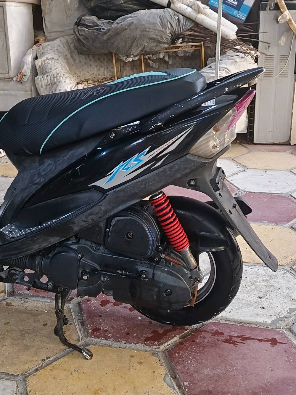 سلام عليكم ماكس عدلة كفالة عامة مكينة خير من الله وسعر 600 وبيهة مجال موجود فيس وتساب ***********