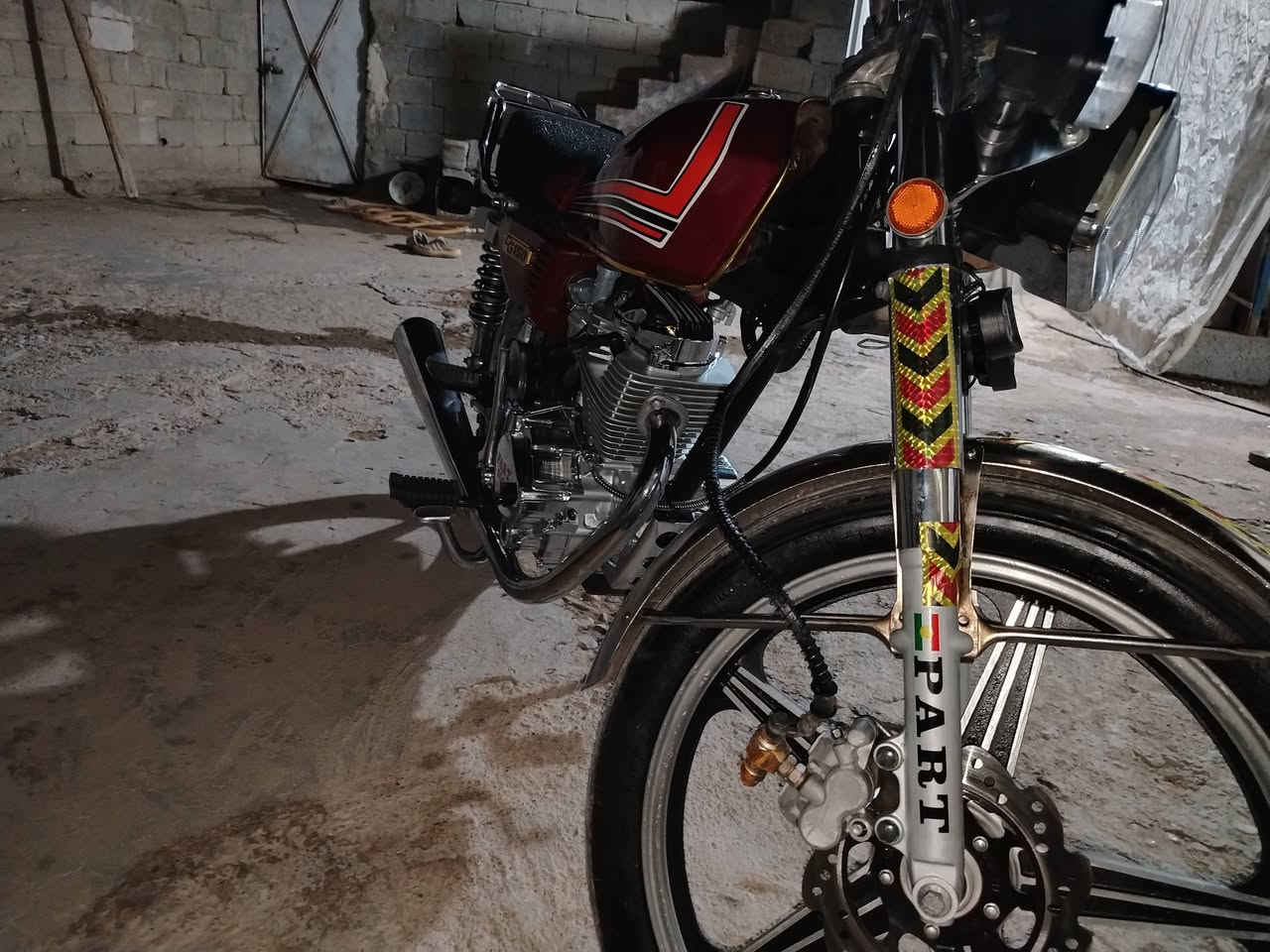 ماطور نضيف 2018منافيس كهربايات شغاله محرك 200 سعر 600قفل شراي تعال مو شراي لا تعامل حبي واتساب ***********
