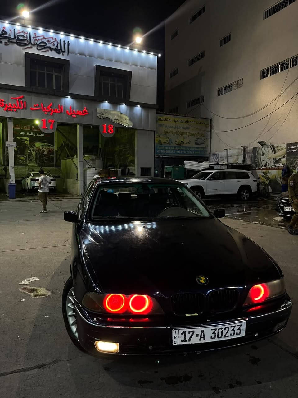 للبيع BMW صقر E39 موديل 1996 مكينة محور ديلكو 2500 اللون ازرق نيلي السيارة بأسمي والسنوية تنتهي ب 2030 الشهر 7 الدواخل كلهة نظيفة والسيارة كاملة من كلشي عدا التبريد يحتاج كمبريسر جديد فقط وكيج البنزين عاطل اما بدي السيارة جداً نظيف وخالي من الضربات السعر 53 للأستفسار *********** /***********
