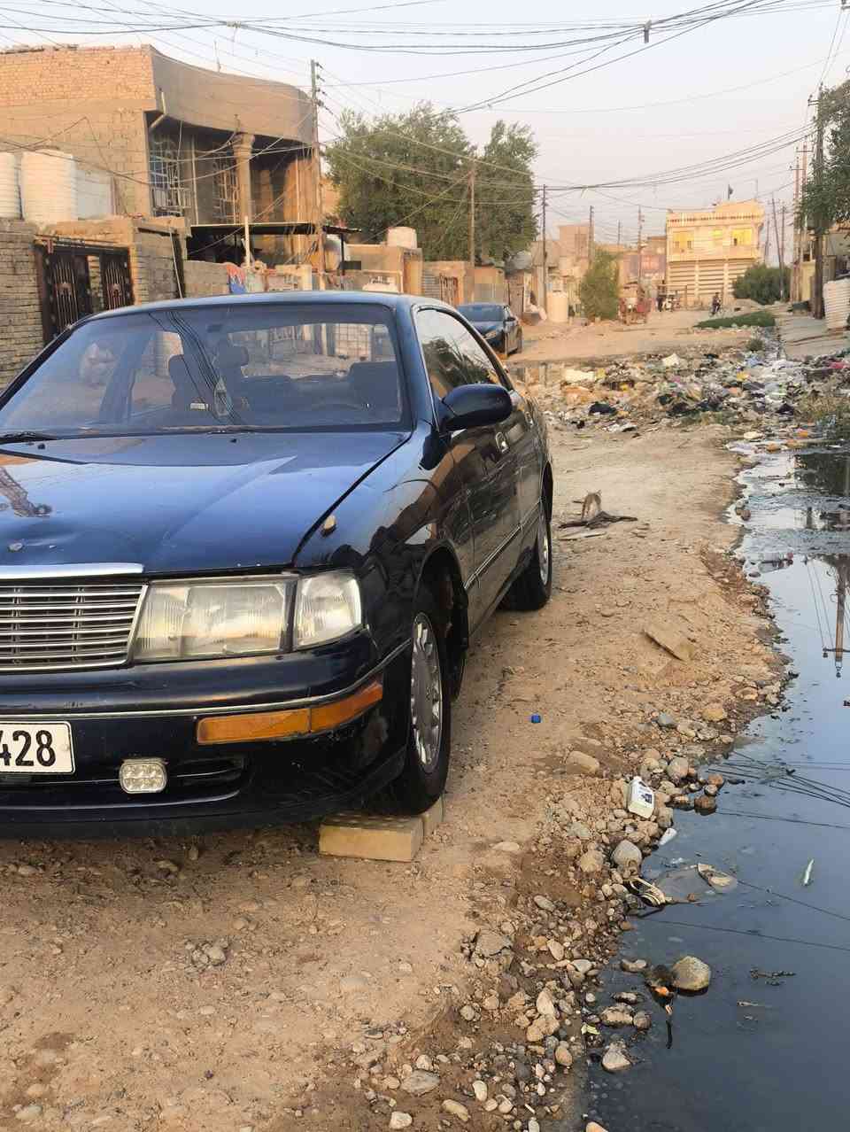السلام عليكم سياره بطه متصل باسمي رقم بغداد مداور ثاني يوم ضررها جاملق المامي وبدلل ماكينه جديده مال حاويه وكير جديد تبريد شغال مكان السياره بغداد السعر 35/رقم الهاتف ***********
