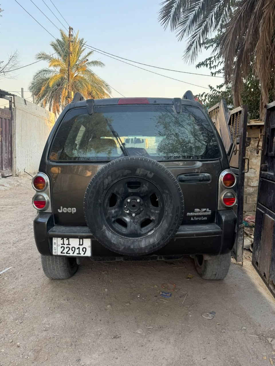 ٢٠٠٦ جاهزه على الاخيرالسعر ٦٢ وبيه مجال  ***********الاتصال بغداد قرب علوت الرشيد
