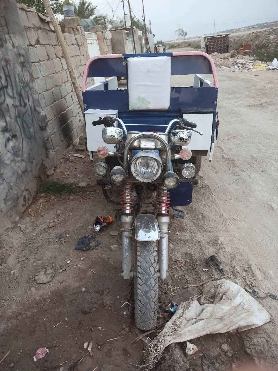 السلام عليكم ستوته للبيع مكلف للنشر اوراق كفاله ستوته جاهزه رقم طائر جديد توها تجفيت جديد كهربائيات شغاله كلها كل شيء ما نقصها السعر واحد وربع بها مجا             ‏‪ ***********

