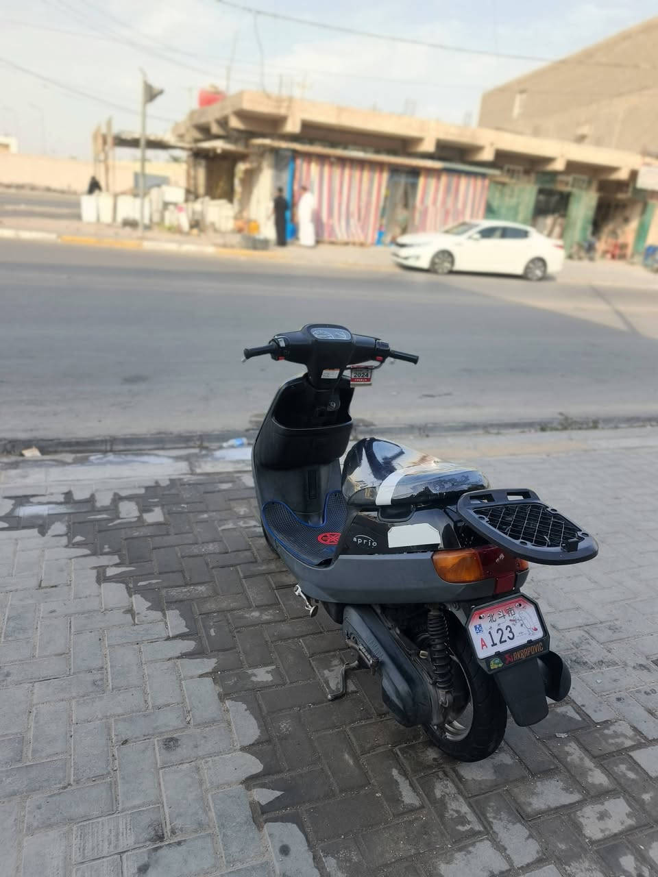 سلام عليكم دراجه بطه للبيع مكاني بلصياغ
الدراجه ما مفتوحه تطيك معدل و شعله ونضيفه ما نقصها برغي كهربائياتها كلها شغالات و نضافه الكفرات كدامك 

للاستفسار على الرقم ***********
