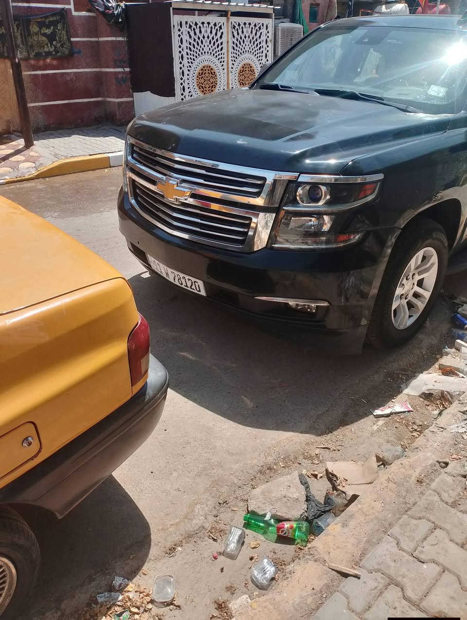 سلام عليكم بيع سريع تاهو سوبر مان موديل 16فول عدة فتحه
8سلندر 5300 رقم بغداد بسمي  ضررها جاملغ خلفي وامامي بدون دواخل مكينه 5300
مكاني بغداد السعر 260
***********
