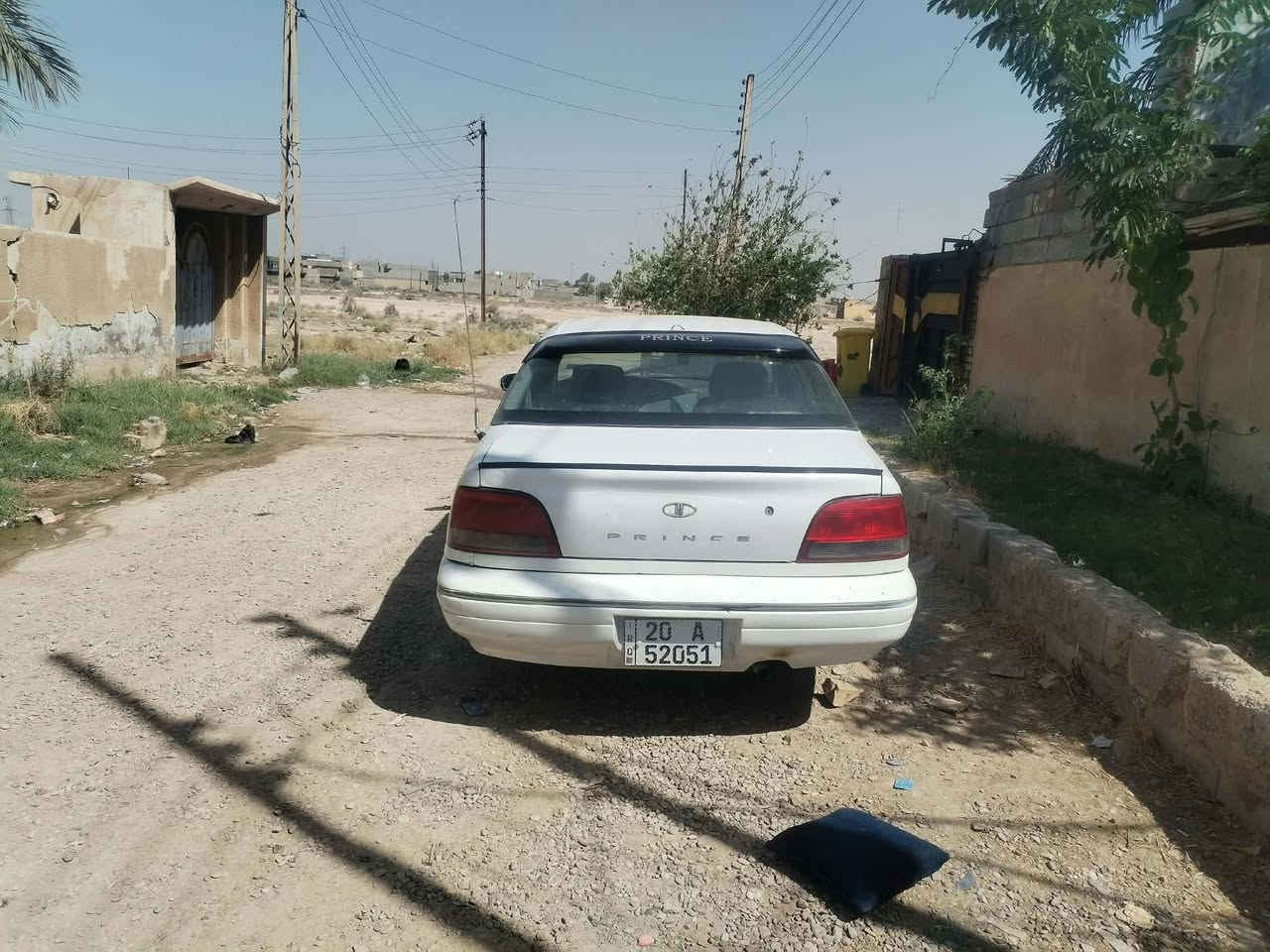 سلام عليكم برنس فراشه 97 للبيع
مكينه جديده كير عادي جديد صدر خلفي امامي جديد كهربائيات كله شغاله تخم تاير جديد سياره بدون حادث سنويه لل 28 تحويل مباشر مكاني ديالى الغالبيه سعر 25 وبيه مجال ***********

