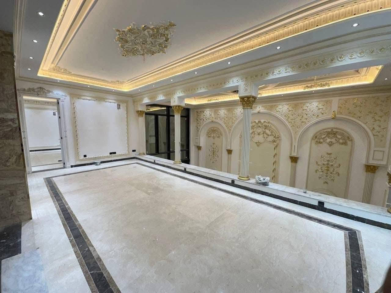 أهلنا في محافظة #واسط الحبيبة
بناء وترميم بنظام النقد والأقساط في محافظة واسط
عمل درجة أولى (#تسليم_مفتاح) بمواد مفحوصة مختبرياً وصيانة لمدة سنة
يتوفر لدينا بناء نظام نقد وأقساط حسب المواصفات المطلوبة من صاحب المنزل عمل درجة أولى

🔹 #نظام_النقد:
الدفع يكون على شكل دفعات، وتُستلم كل دفعة بعد إنجاز الفقرات المتفق عليها بالعقد.

🔹 #نظام_الأقساط:
نصف المبلغ مقدماً، والباقي أقساط شهرية حسب دخل صاحب المنزل، وتُدفع المقدمة على شكل دفعات حسب مراحل العمل.

✅ جميع المواد المستخدمة مفحوصة مختبرياً
✅ السعر يُحدد حسب المواصفات المطلوبة
✅ عقد رسمي يوضح جميع التفاصيل والمواصفات
✅ تحديد مدة الإنجاز حسب الاتفاق
✅ صيانة مجانية لمدة سنة بعد التسليم

📌 #أعمالنا_تشمل:
(بناء من الأساس إلى تسليم مفتاح + ترميم + أصباغ + أعمال سطوح + صب أرضيات وغيرها…)
 للتواصل معنا
يرجى #مراسله #الصفحه
