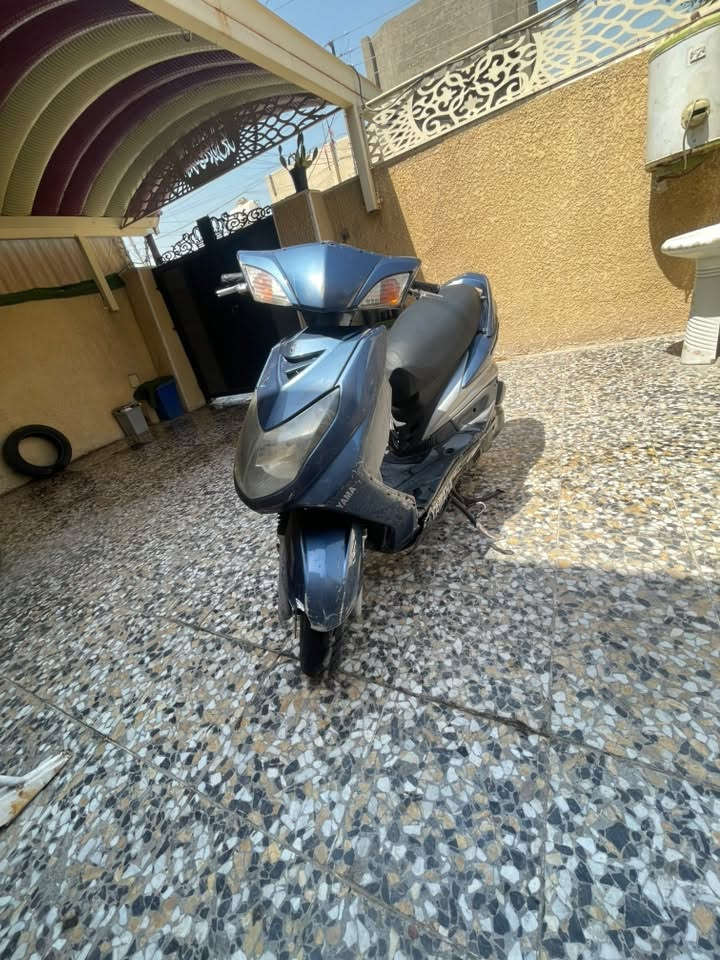 سكنس فحل نوزل خطين دراجه جاهزه مكينه تخبل كهربائيات جاهزه دراجه ملحه تايرات جدد سعره ٤٢٥   
مكان العبيدي
***********
