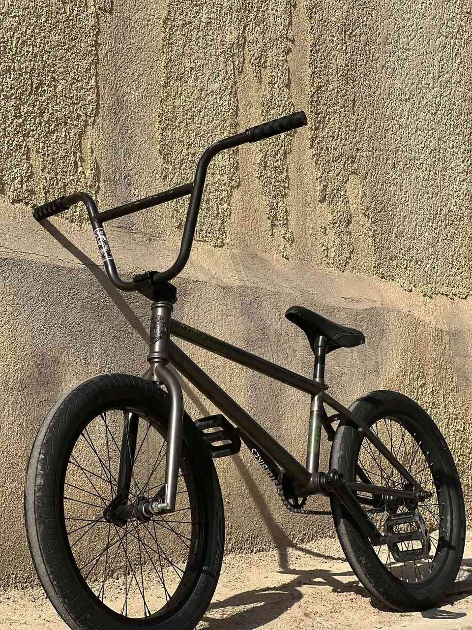 بايسكل bmx للبيع
السعر 230 
للتواصل ***********
