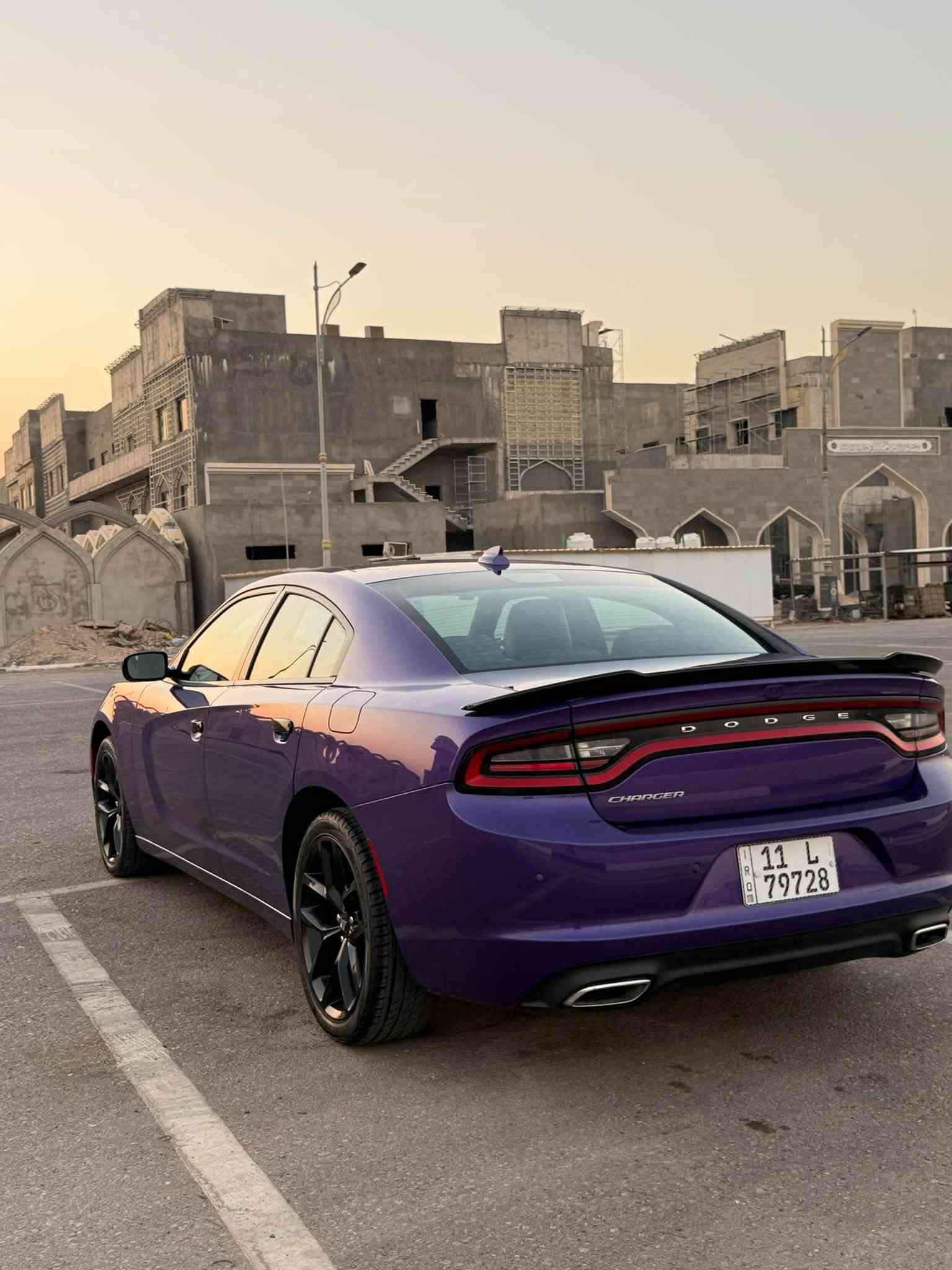 السلام عليكم 

جارجر sxt 
2023 

رقم بغداد بأسمي 
سيارة جديدة كلش وحلوه وبعد احلى من الصور 

بچم كبس بدون ارباكات السونار موجود مالتهه  سياره صافيه

السياره بدون حادث فقط بأمريكا كلير  وممبين ولا معجون ولا تعديل ابد سياره صافيه وجديده 

سونارهه موجود 

شاشه جبيره تحكمات
كشنات حضن جلد كهرباء 
معروفه مواصفاتهه 

مكاني كربلاء 

‭***********‬
***********
