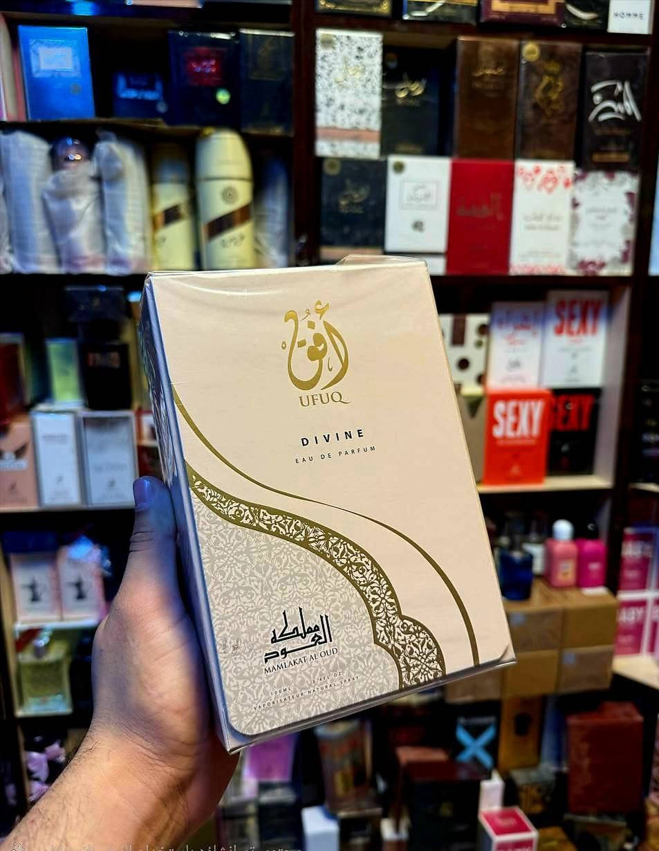 #السعر35.000 الفــــــــ دينار 
عطور أفق.. هيبة وفخامة ترافكك وين ما تروح! 😎✨

تريد عطر يكلب المكان ويسولف بيك قبل لا تحچي؟ مجموعة عطور أفق (UFUQ) من مملكة العود وصلت! تشكيلة خرافية تناسب كل أوقاتك ومناسباتك:

🤍 أفق ديفين (Divine): عطر النظافة والهدوء، ينطيك إحساس بالراحة والانتعاش طول اليوم.

🌸 أفق ديليكيت (Delicate): رقة وجاذبية مو طبيعية، عطر هادئ بس يثبت وجوده.

🖤 أفق الأسود والأخضر: الفخامة والهيبة الحقيقية، عطور ثكيلة ومرتبة للمناسبات والطلعات المهمة.

ليش لازم تجرب عطور أفق؟

⏳ ثباتية عالية وفوحان يقاوم الحر ويبقى بالهدوم.

🎁 باكيج وتصميم فاخر يبيض الوجه إذا تريد تقدمه هدية.

🛍️ لا تتردد.. اطلب عاديتك هسة وخلي عطرِك يصنع حضورِك!

توصيل لجميع محافظات العراق 🇮🇶 5000دينار 
للتواصل *********** 
الموقع بغداد
#اكسبلور #الشعب_الصيني_ماله_حل😂😂 #العراق
