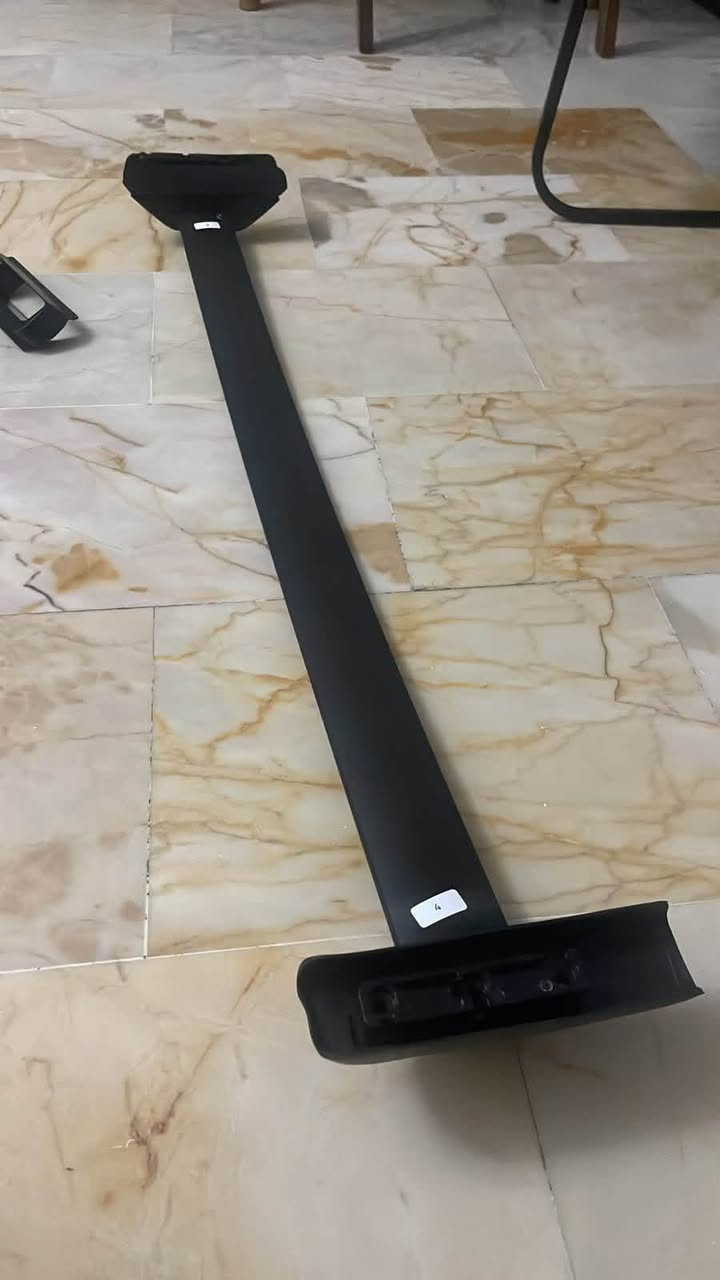سيبايه بس معرفت مالياسياره موضح بالصور وبالفيديو انطي التفيده ينطي سعر بيهة توصيل ماعندي مكان بغداد حي الخضراء 
***********
