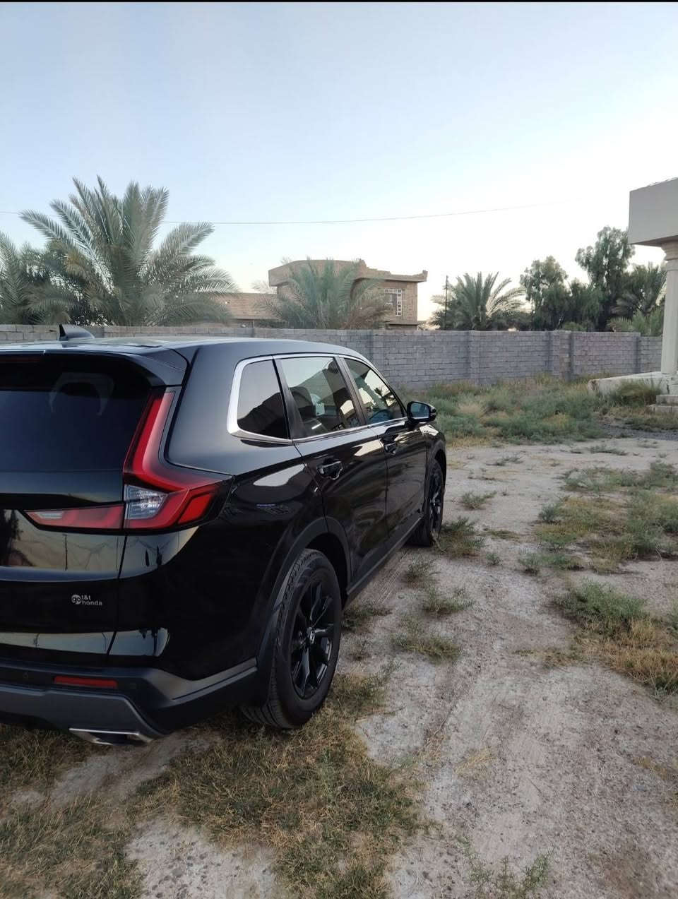 السلام عليكم
هوندا CR-V هايبرد  موديل 2024 رقم بغدادالدولي الجديدبأسمي
اعلى فئه(تورنك)
محرك 2000cc هايبرد اقتصادي
مواصفات/
دفع رباعي
ثلاث حالات قياده
فتحة بالسقف
رادار
مانع تصادم
تحديد مسار
بصمة تشغيل
بصمة فتح أبواب
صندوق كهرباء
كراسي جلد
كراسي كهرباء
ميموري كراسي امامية
تشغيل عن بعد
حساسات امامية
حساسات خلفيه
تدفئة مقاعد اماميه
تدفئة مقاعد خلفيه
هاند بريك كهرباء
كاميرا خلفية
حساس مطر
( الضرر بنيد ونصبغ نصه) وبارد بسيط بالجاملع الامامي
صور الحادث مرفقة
عداد السياره 45 الف مايل قابل للزياده
السعر 21500$وبيهه مجال
للتفاصيل الاتصال ع الرقم
‏‭***********
