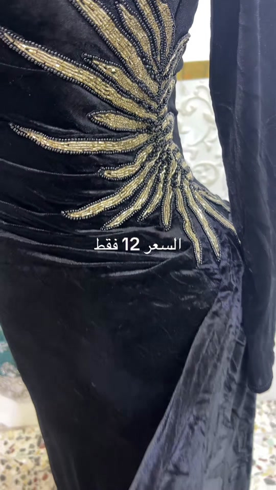 

نص مكتوب في الصور:
- السعر 12 فقط