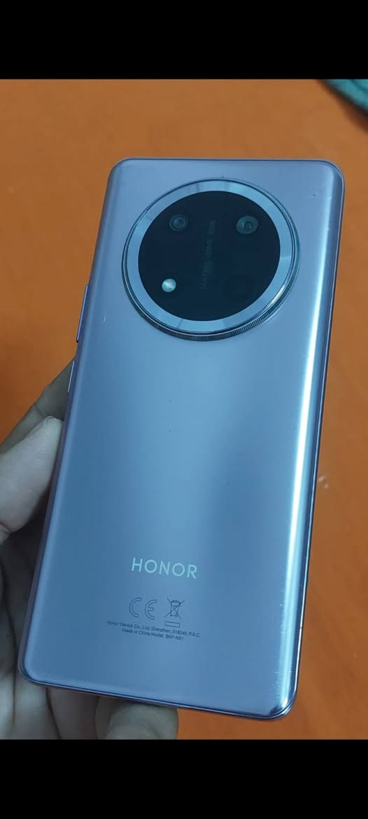 هونر X9C
ذاكرة ٢٥٦

العشوائية ١٢

كفاله جهاز كله بدون عطل بدون فتح 

مستخدم كم يوم 

اتصال

واي فاي 

كامرات 

شحن 

شحن تايب سي 

شحن سريع 

ما مفتوح ولا امصلح ابد 

السعر ٢٨٥

مكاني بغداد الشعب او اعظمية 

***********
