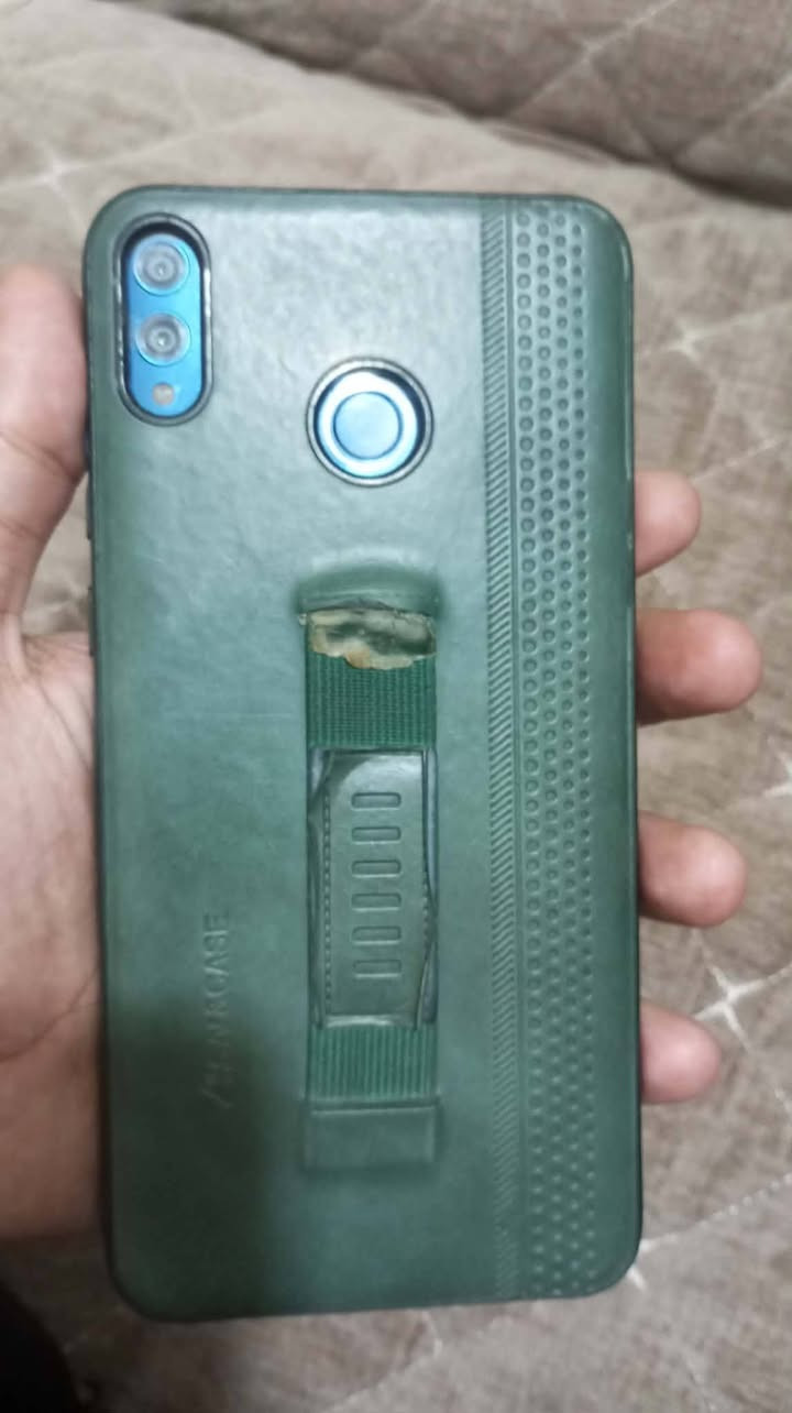 Honor 8X Max
ذاكرة 128
معالج سناب دراكون 660
شاشه عملاقه جهاز حلو وسلس مامفتوح ع البلاد فقط فطر باللمس واضح بالصوره سعر الجهاز 90قفل يرهم مراوس حسب القناعه ***********

