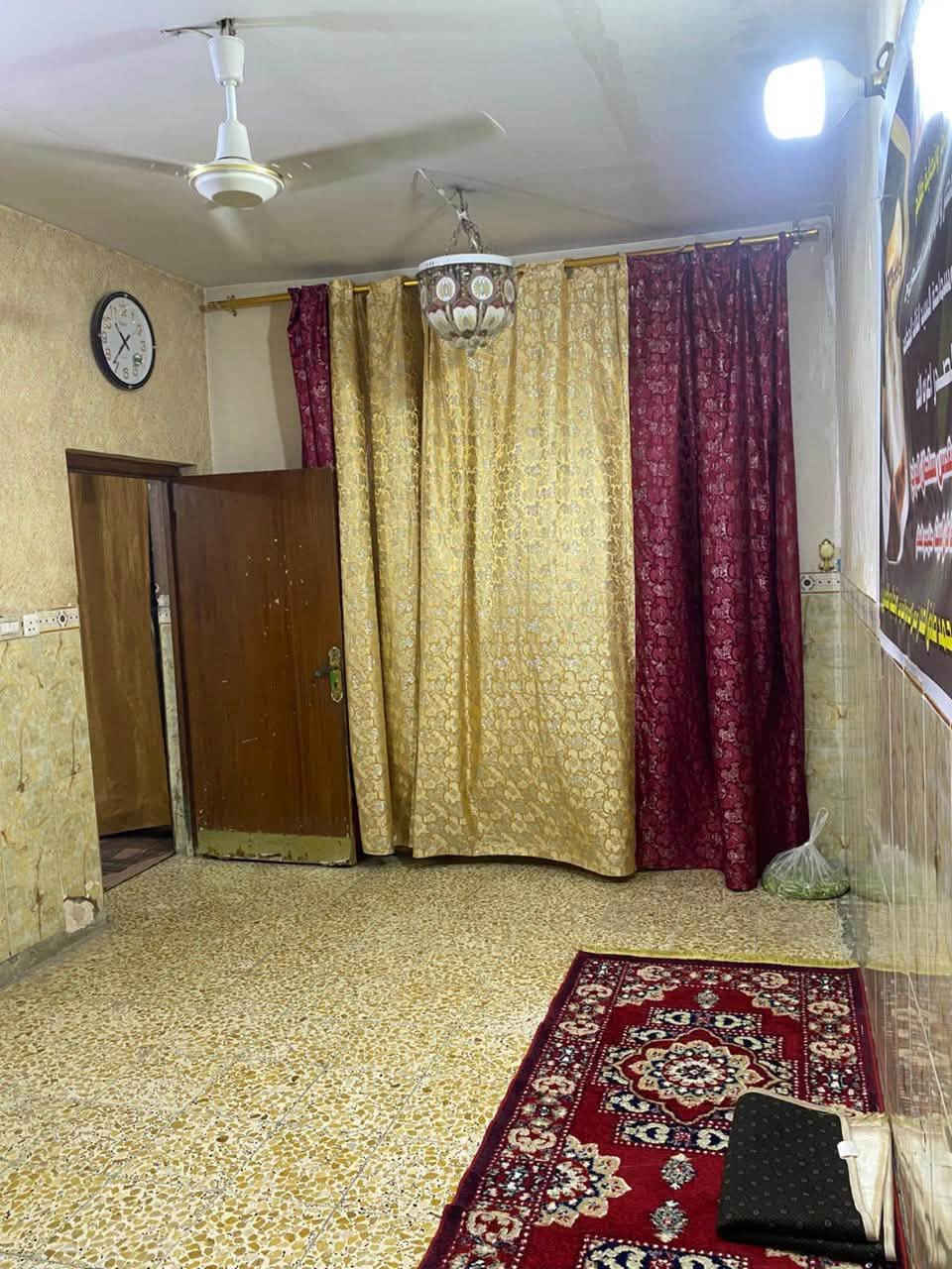 الشعلة قطاع٦ • ٨٠م • بيت قديم نظيف