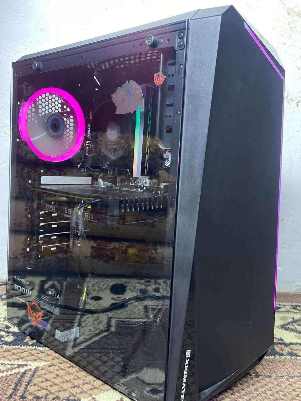السلام عليكم 

Pc للبيع نظافة واضحة بالصور 
كل كراتين القطع موجودة 

الكيس 
1660 msi 
R5 3600 
2*8 3200 
Ps rocket 500 plus 
M450 m asus 
256ssd 
1000 hhd 
Dingle blu + wi fi

الشاشة 
KG251Q 
١٤٤ hz 

كيبورد motion ميانيكي 
ماوس ريد دراغون 
ماوس باد اسود 

سماعات خارجية 
سماعات هايبرد اكس ٢ 
ويب كام
مايك نيوير 
يدات عدد ٢ 
Ups 2000 online

السعر :  850
الرقم :***********
