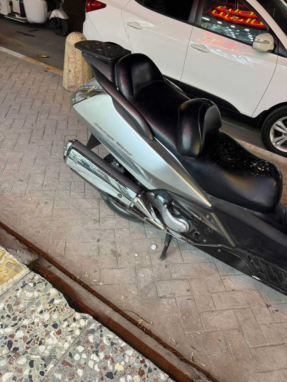 سلفر ونج 600 الدراجه رمبه كفاله عامه
ممشاها 33الف حقيقي 

العنون مدينه الصدر 

***********

السعر 19 او بيها مجال حك الجيه
