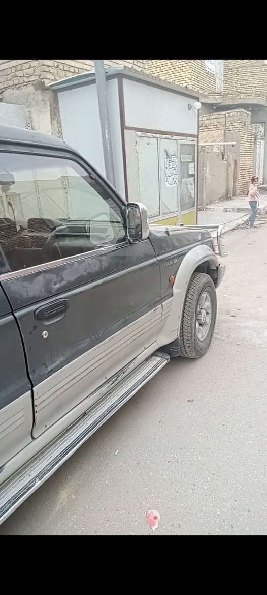 السلام. عليكم باجيرو للبيع محرك ففتي جديد حاويه محور تخم تاير سنويه جديده بسمي تحويل رقم انكليزي مكاني ناصريه حي الشهداء سعرها 50وبيها مجال مدبل1995
***********
