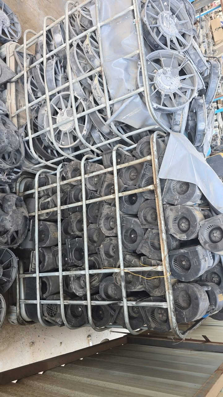 تم وصول وجبه جديده فان حار بارد راوتري
جواد جزل ***********
كاظم جزل ***********
