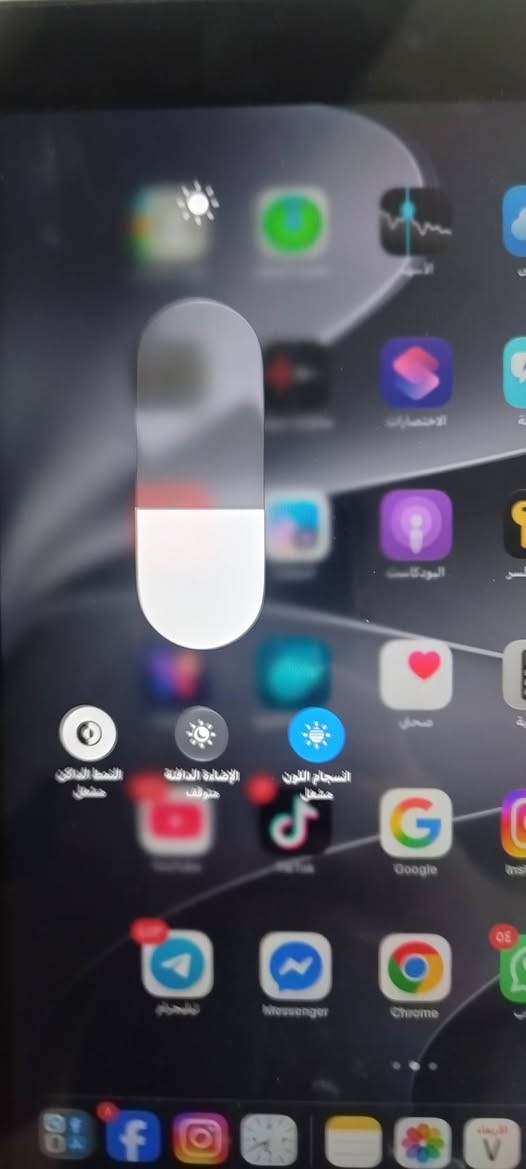 آيباد ٩ • ٦٤ • نظيف