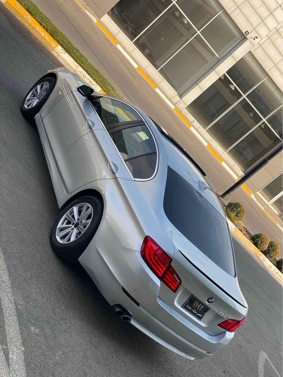 BMW 🩶
F10 
2012 
V6 
530 

سعری ( ٦٧ ) گەڵا 
براوەی دووبەی 
کۆدی بۆ کراوە

فول فول مواسەفات
بەسمە
کوشن سارد و گەرم
کوشن جلد و کارەبا
حاسە کامێرا
سلایت
گێر عادی و تۆماتیک

لۆک لۆکە سەیارەکە دەعم و لێدرانی نیە
گێر و مەکینەو کارەبای بە شەرت
مەکنەی ٥٣٠ نۆزل کورت 

سعری ٦٧ گەلا

لە سلێمانیم

*********** السليمانية, العراق
