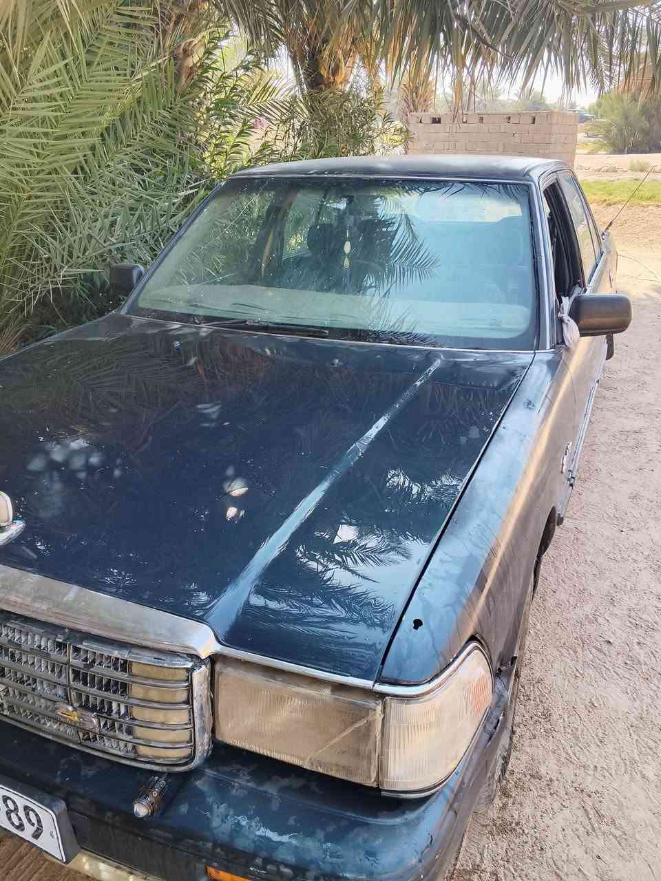 السلام عليكم
سوبر سيدان موديل 91 سياره نضيفه 
كير ومحرك شرط 2500 
حداديه نص ونص كهربائيات كلها شغاله 
سنويه 2030 مداور مباشر سعرها33 وبيها مجال 
مكاني الرميثه الهلال رقم تليفوني ***********
