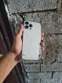 آيفون 13 برو ماكس • ١٢٨ • بطاريه ٧٤