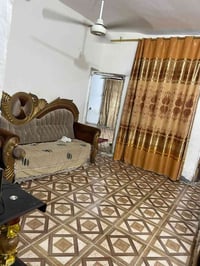 الناصرية حي الشهداء • ١٨٠م • ٣ غرف
