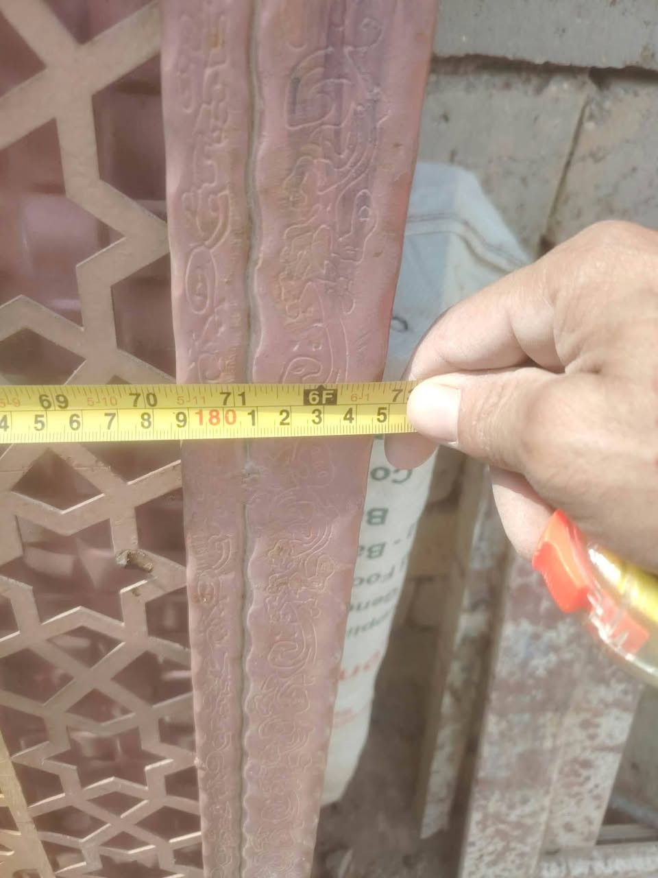 باب ثقيل • ٢متر • مدحتيه العوادل