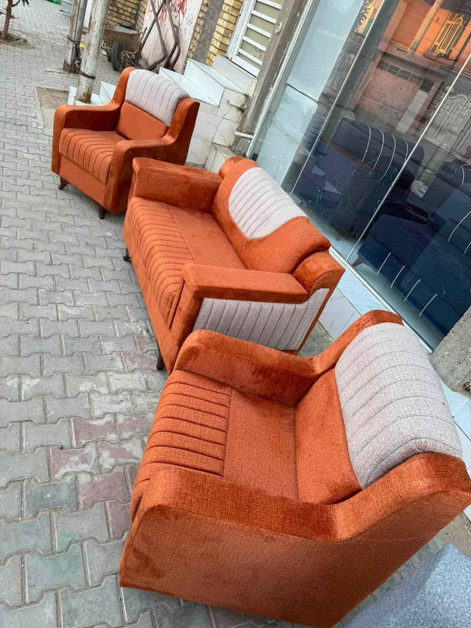 صباح الخير تخم عراقي جديد تسكام درجه كله بلوك بلاويد اسود اسفنج مميز اول١٠سم
بيع او مراوس حسب قناعه 
للستفسار ع رقم *********** واتساب اتصال 
العنوان كوت زين القوس شارع مله قرب فرن رحمه
