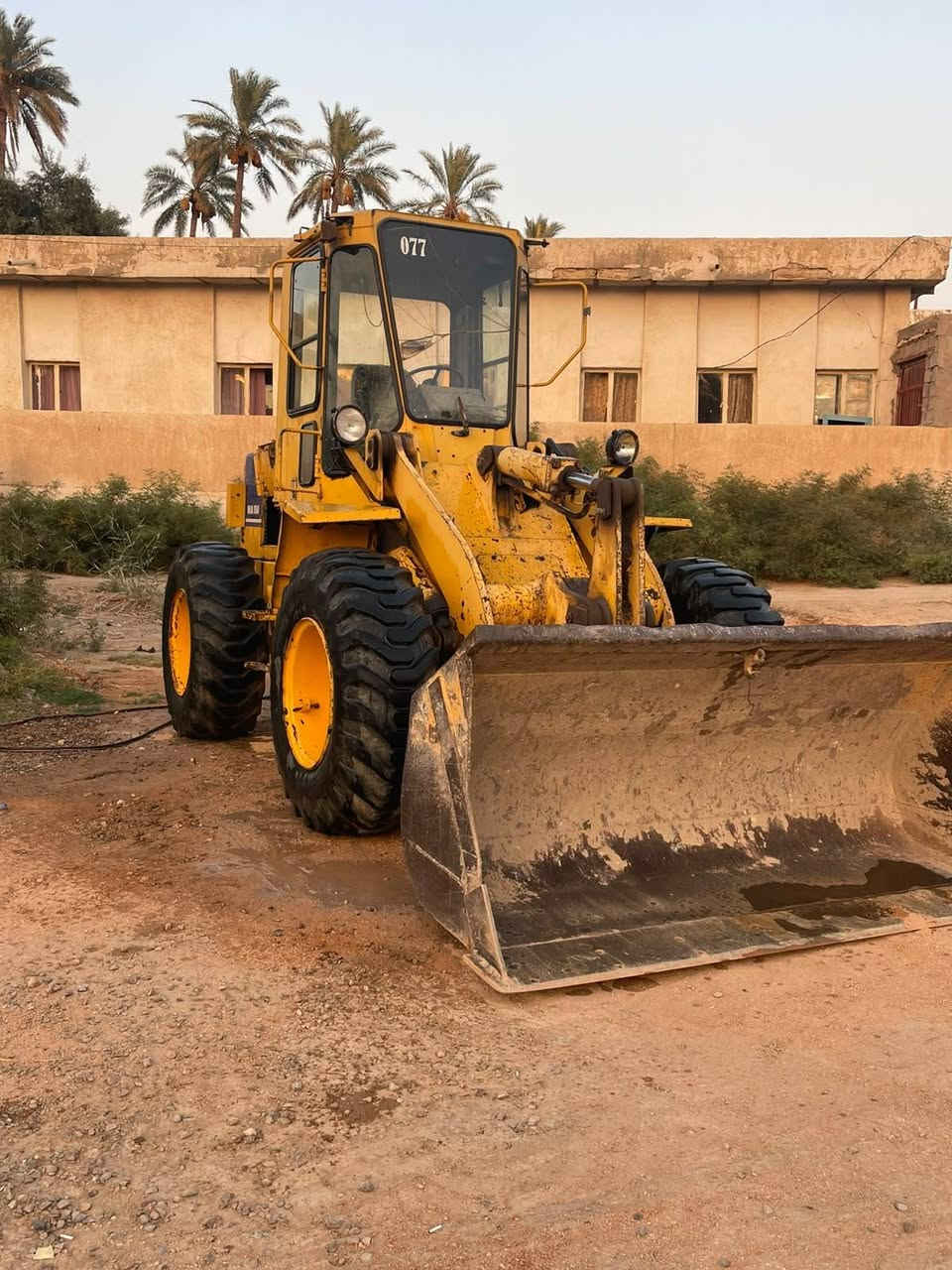 السلام عليكم شـفل كوماتسو حجم 180محرك كمنز 114و12ولف كيره مكفول شفل خير من الله السعر 200وبيه مجال للشراي مانختلف عل سعر انشاءالله مكاني بابل المسيب أي ستفسار ***********او علق ورد عليك خااص
