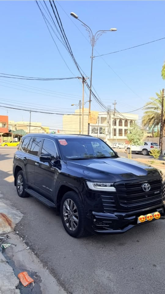 لاندكروز vx black فول 1/1
موديل 2024

رقم دهوك بأسمي شرط التحويل

كتاب تضليل 80‎% ‎

ماشي 58

الضرر صبغ ربع بوند  بدون دواخل نهائيا

المكينه 4000 تنفس طبيعي

اسود داخل بيجي

***********

 ***********

