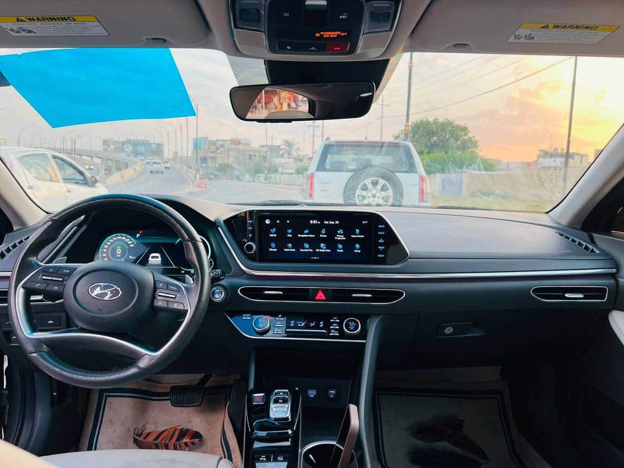 سلام عليكم 
سوناتا هايبرد 2023  فول موصفات VIP  اعلى فئه بل سوناتا 
بيها صبغ بيبان 2والدور مال جاملغ الخلفي  بجي كبس صور. الحادث بل منشور
ماشيه 20الف ميل 
رقم بابل باسمي 
السعر 163
مكاني حله ***********
