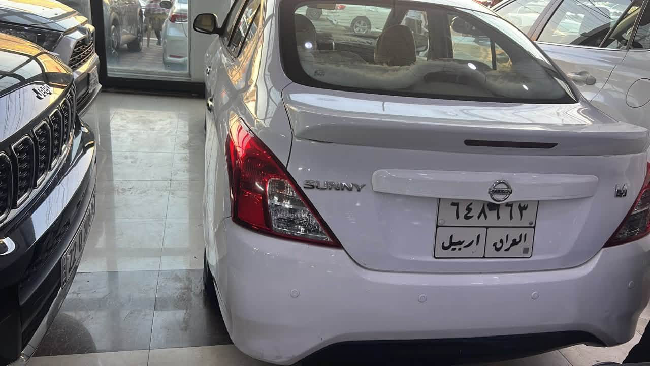سلام عليكم نيسان سني ٢٠١٩ 
بيه جاملغ يمنه وبنيد صبغ بدون دواخل 
سياره حلوه وجاهز سعر ١٠٠ وبيه مجال قليل شراي يتصل 
‏***********
