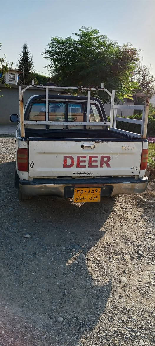 پیکاب دێر مۆدێل 2006بەشەرتی گێر و مەکینە و ئەکسل ژ.م ***********
