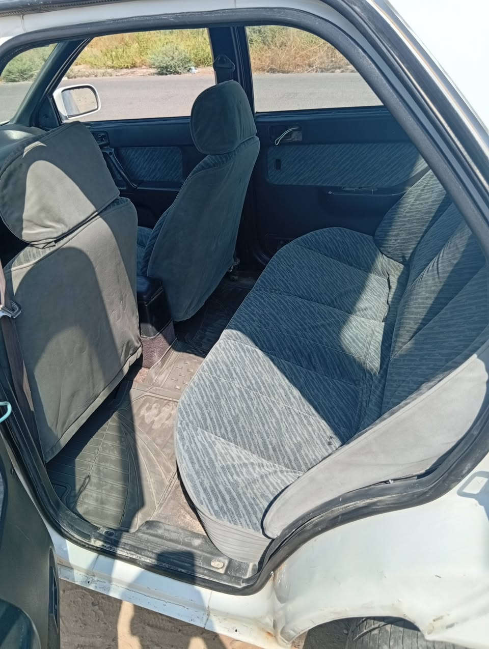 السلام عليكم
الانتره دمعه موديل 93 
السعر ٢٨وبيها مجال 
رقم الهاتف‏‪***********‬‏
