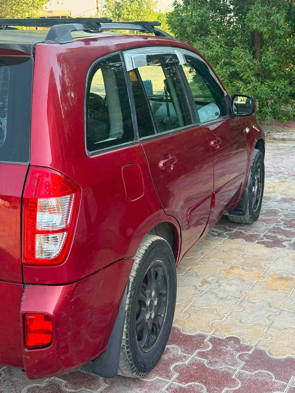 سياره تيكو للبيع موديل ٢٠١٤

رقمها نكليزي بغداد باسمي هزة جديده سنويه جديده 

كير ميكانيكي المرغوب  تبريده ثلج 

كير ومحرك ٢٠٠٠  خير من الله

كامره حداديه جاهزه  

 العنوان بغداد حي العامل   رقم الهاتف  ***********
السعر ٥٨$$
