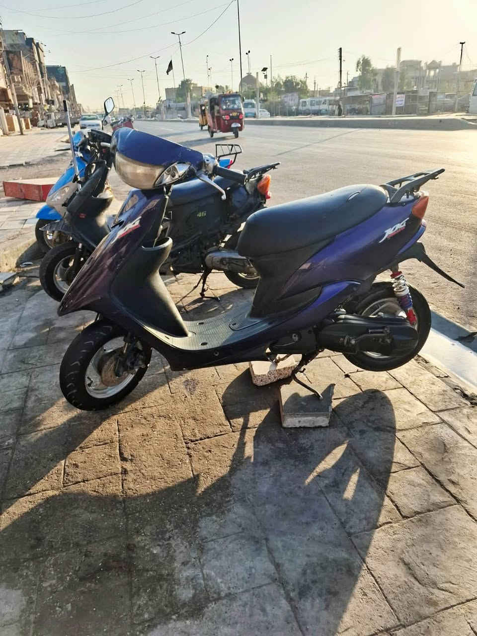 سلام عليكم مره رخصه الادمن عصفوريه ستين قفل اكسل فحل كامله لبيع سلف هندر كهربائيات هورن اشاير قفل استيرن قفل جنطه تايرات نظيفه وياها ريمونت لاصلي مالتها شغال شلعه معدل الدراجه خرسه للبيع سعرها 275 او بيها مجال للطيبين مكاني شعب شارع عدن خلف جامع الشروفي رقمي *********** واتساب
