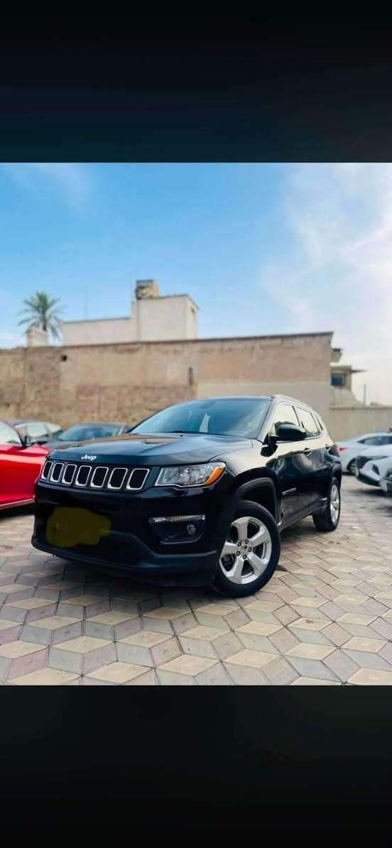 جيب كوماكس 2018
ماشيه 75
فول موصفات عده فتحه 
العنوان الاعظميه 
***********
سعر 115 بيه مجال 
كامله هزه رقم جديد تحويل ثاني يوم
