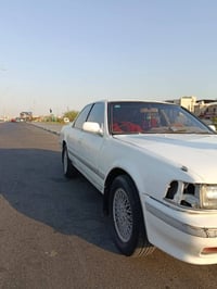 من رخصة الادمن سيارة كرستة للبيع كاملة من حدادية جديدة تبريد شغال كهرب...