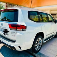 لاندكروزر GXR • ٢٠٢٥ • ٦٠٠٠ كم