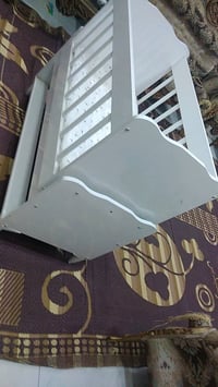جربايه اطفال طول متر يوجد فيه مجر معه الدوشك الخاص بل جربايه للبيع بسع...