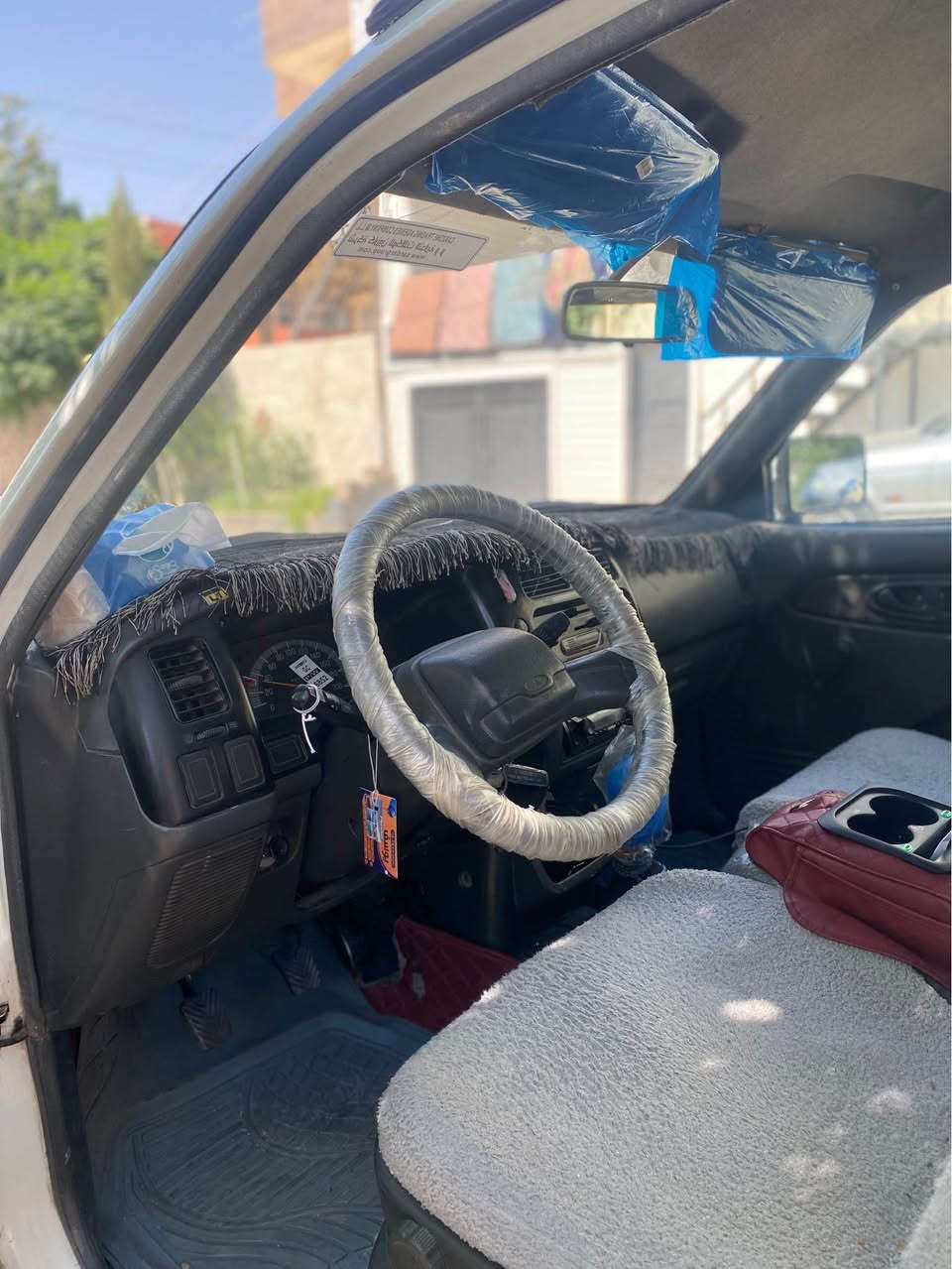 مستەر بۆشی مۆدێل ٢٠٠٢سەیارەکە کامل بۆیاغە لەسەر ساغی سەیارەکە تا بڵێی جوانە ماشاءاللە ئاڕمی پلاستیکی هەولێرە گێڕو مەکینەو تەقەو ڕەقە بەشەرت ئەکسلی بەشەرت شوێن سلێمانیە سعرەکەشی 53گەلاو مەعامەلەیەکی برایانە ڕەقەم تەلەفون***********واتسابیشی لەسەرە السليمانية, العراق
